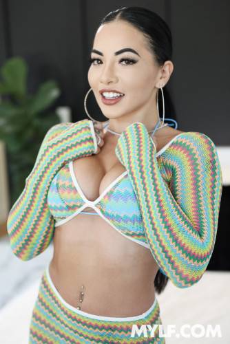 Morgan Lee Use Own Methods Of Helping - Usa on superpornstar.com